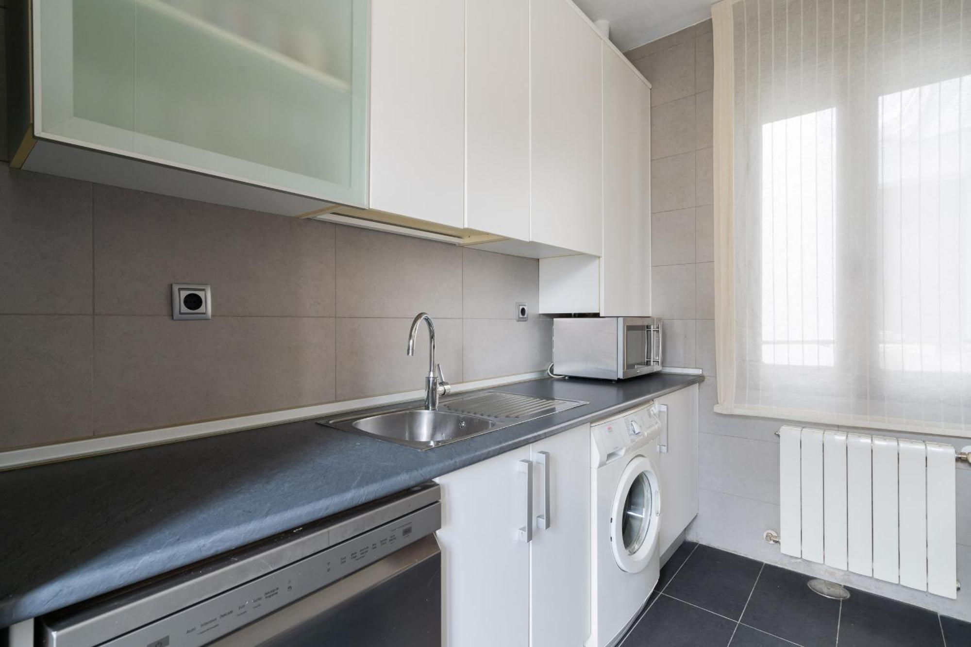 Apartamento Exterior En Lavapies Alquiler Temporal Мадрид Екстериор снимка