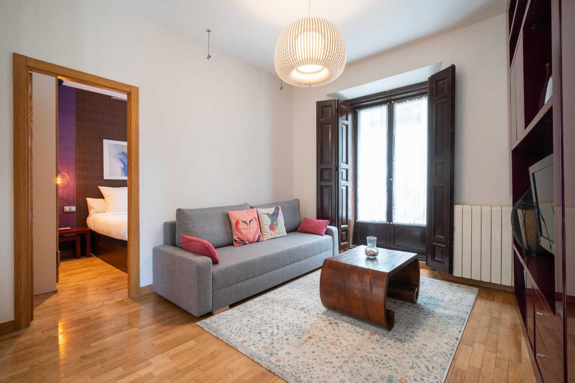 Apartamento Exterior En Lavapies Alquiler Temporal Мадрид Екстериор снимка